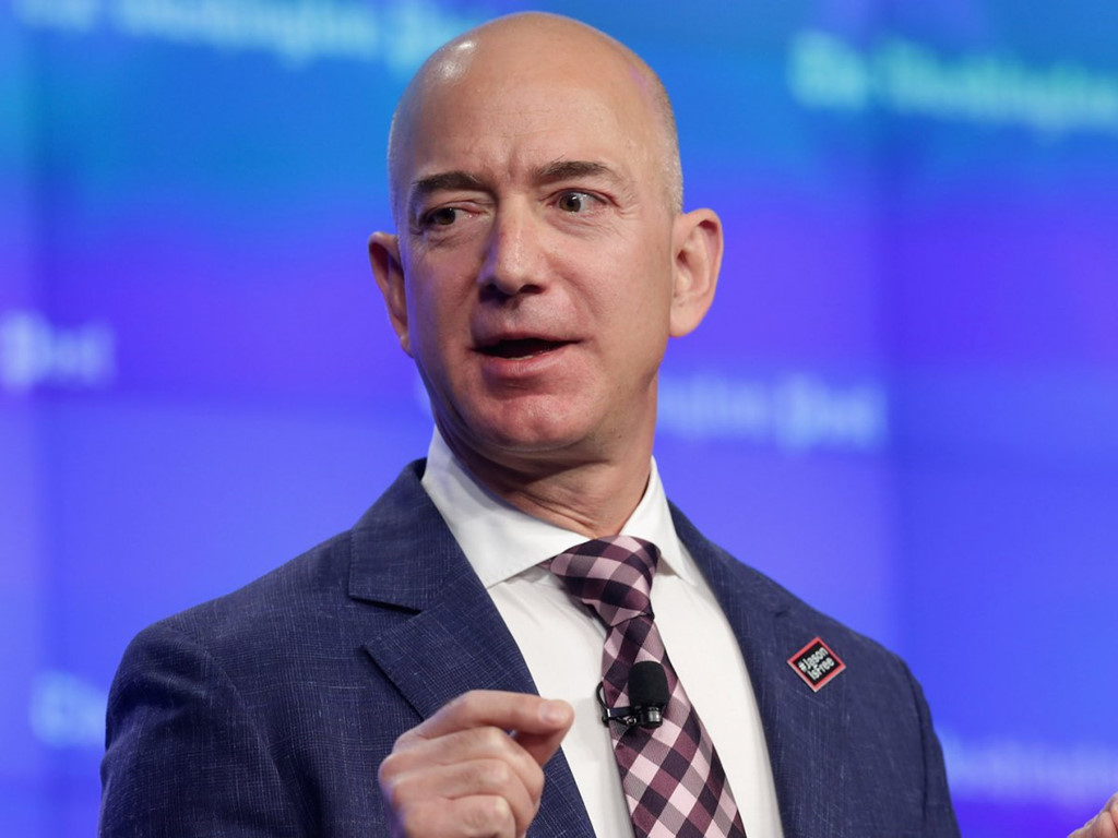 Những điều ít biết về cuộc hôn nhân của tỷ phú Jeff Bezos